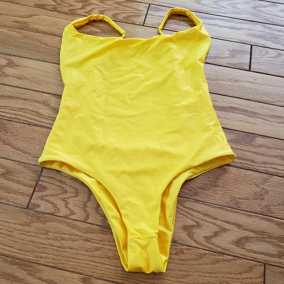 Sahara Ray Swim Yellow One Piece Bathing Suit - Picture 4 of 5
